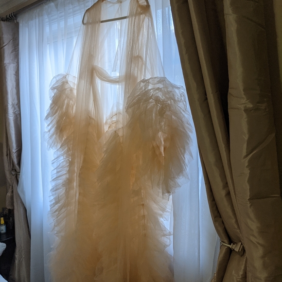 Women's tulle Robe - Picture 10 of 10